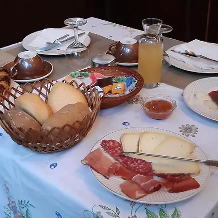 Margherita Frühstückspension 3*